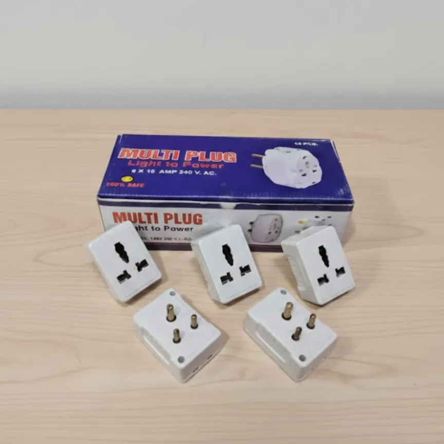 Light to power multiplug